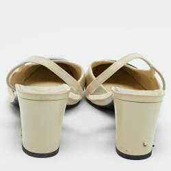 Pre Owned Chanel Cream/Black Leather CC Block Heel Pumps Size 38.5