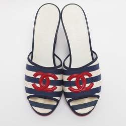 Pre Owned Chanel Blue/White Stripe Fabric CC Slide Wedge Sandals Size 39.5
