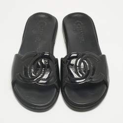 Pre Owned Chanel Black Patent CC  Flat Slides Size 39