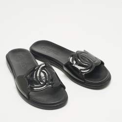 Pre Owned Chanel Black Patent CC  Flat Slides Size 39
