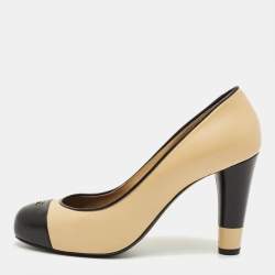 Pre Owned Chanel Black/Beige Leather CC Cap Toe Platform Pumps Size 38