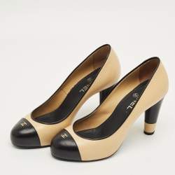Pre Owned Chanel Black/Beige Leather CC Cap Toe Platform Pumps Size 38