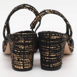 مملوكة مسبقًا حذاء شانيل تويد أسود/ذهبي وجلد مقدمة كاب بسي سي بفتحة خلف الكاحل مقاس 38