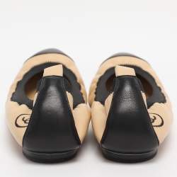 Pre Owned Chanel Beige/Black Leather Scrunch Ballet Flats Size 39.5