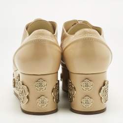 Pre Owned Chanel Beige/Black Patent and Leather Camelia Lace Oxfords Size 37
