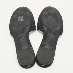 Pre Owned Chanel Black Mesh Flower Embellished Flat Slides Size 40