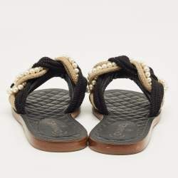 مملوكة مسبقًا شبشب شانيل قماش مجدول ملون ولؤلؤ صناعي مسطح مقاس 40