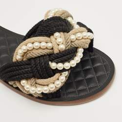 مملوكة مسبقًا شبشب شانيل قماش مجدول ملون ولؤلؤ صناعي مسطح مقاس 40