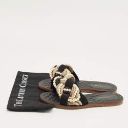 مملوكة مسبقًا شبشب شانيل قماش مجدول ملون ولؤلؤ صناعي مسطح مقاس 40