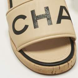 Pre Owned Chanel Beige Logo Leather Cork Slide Sandals Size 39.5