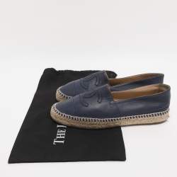 Pre Owned Chanel Blue Leather CC Cap Toe Espadrille Flats Size 40