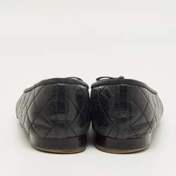 Pre Owned Chanel Black Cannage Leather CC Cap Ballet Flats Size 40