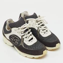 Pre Owned Chanel Black/Grey Fabric, Suede and Leather CC Low Top Sneakers Size 40.5