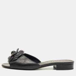 Pre Owned Chanel Black Leather CC Camellia Flat Slide Size 36