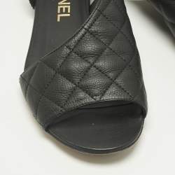 Pre Owned Chanel Black Quilted Leather Slingback Sandals Size 36