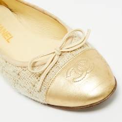 Pre Owned Chanel Gold/Cream  Leather and Tweed CC Ballet Flats Size 38.5