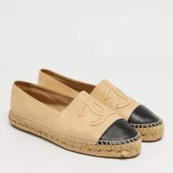 Pre Owned Chanel Beige/Black Leather Interlocking CC Logo Espadrilles Size 40