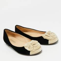 Pre Owned Chanel Black/Off White Velvet CC Camellia Ballet Flats Size 38.5