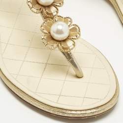 Pre Owned Chanel Gold Leather Pearl Camellia Thong T-Strap Flat Sandals Size 38.5