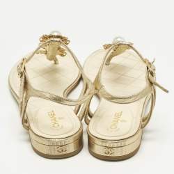 Pre Owned Chanel Gold Leather Pearl Camellia Thong T-Strap Flat Sandals Size 38.5