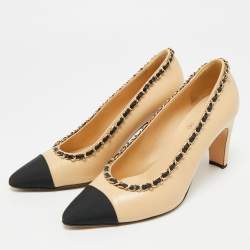 Pre Owned Chanel Beige/Black Leather and Canvas CC Cap Toe Pumps Size 39