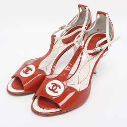 Pre Owned Chanel Brick Red/White Patent and Leather CC Ankle Strap Sandals Size 40