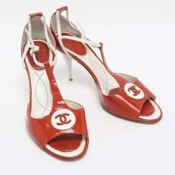 Pre Owned Chanel Brick Red/White Patent and Leather CC Ankle Strap Sandals Size 40