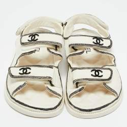 Pre Owned Chanel White Straw Dad Flat Sandals Size 38.5