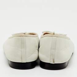 Pre Owned Chanel White/Black Leather CC Cap Toe Bow Ballet Flats Size 40