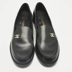 Pre Owned Chanel Black Leather CC Logo Slip On Loafers Size 38