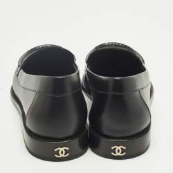 Pre Owned Chanel Black Leather CC Logo Slip On Loafers Size 38