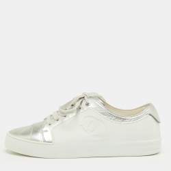Pre Owned Chanel Silver/White Leather and Rubber CC Low Top Sneakers Size 36.5