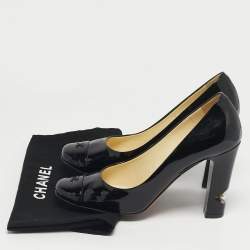 Pre Owned Chanel Black Patent Leather CC Pearl Heel Pumps Size 39.5
