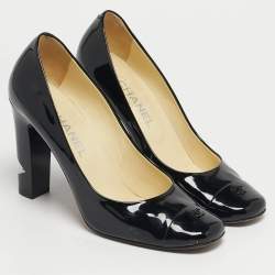 Pre Owned Chanel Black Patent Leather CC Pearl Heel Pumps Size 39.5