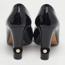 Pre Owned Chanel Black Patent Leather CC Pearl Heel Pumps Size 39.5