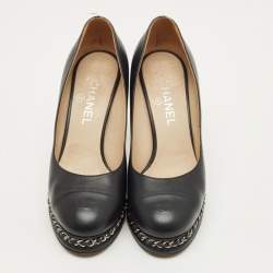 Pre Owned Chanel Navy Blue Leather Platform Pumps Size 39