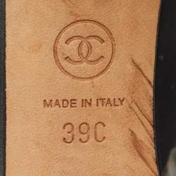 Pre Owned Chanel Navy Blue Leather Platform Pumps Size 39