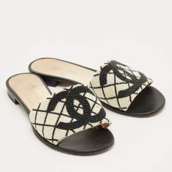 Pre Owned Chanel Black/White Faux Pearl Embellished CC Flat Slides Size 36.5