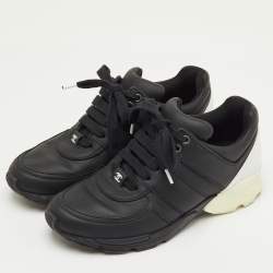 Pre Owned Chanel Black/White Leather CC Low Top Sneakers Size 36