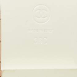 Pre Owned صندل شانيل سلسلة شعار جلد وتويد أسود/أبيض فلين مقاس 36