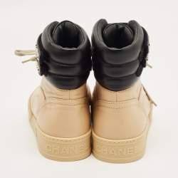 Pre Owned Chanel Black/Beige Leather High Top Sneakers Size 36.5