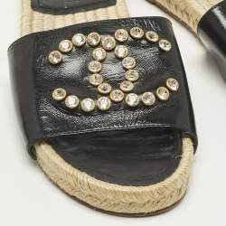 Pre Owned Chanel CC Crystal Embellished Size 36 Black Leather Espadrille Flat Slide