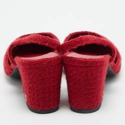 Pre Owned حذاء كعب عالي شانيل سبيكة قماش/جلد أسود/كريمي بحزام خلفي شعار CC مقاس 37.5