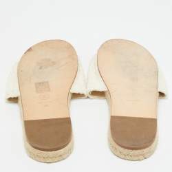 مملوكة مسبقًا Chanel CC Size 38 White Tweed Slide Sandals
