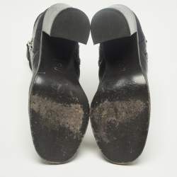 مملوكة مسبقًا حذاء بوت كاحل شانيل مقدمة سي سي جلد أسود مقاس 38