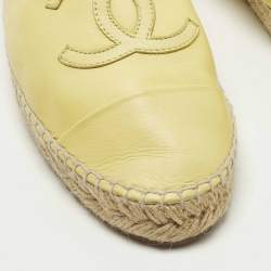 Pre Owned Chanel CC Size 40 Green Leather Espadrille Flats
