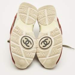 مملوكة مسبقًا حذاء رياضي شانيل منخفظ من أعلى CC جلد شامواه ونايلون متعدد الألوان مقاس 38.5