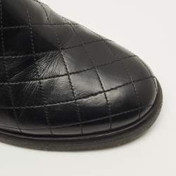 Pre Owned حذاء بوت للنكش شانيل سي سي جلد أحمر/أسود مقدمة مع سلسلة شعار مقاس 40.5