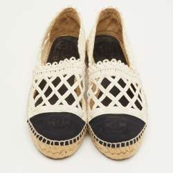 Pre Owned Chanel CC Size 38 White/Black Canvas and Straw Espadrille Flats