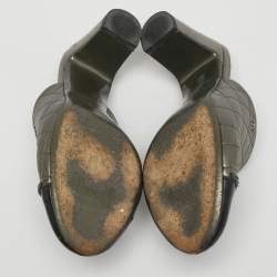 Pre Owned صندل شانيل بلوك جلد مبطن أخضر داكن/أسود بتفاصيل سلسلة مقدمة CC مقاس 39.5